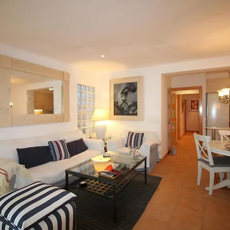 Acogedor Con Gran Patio-jardin, A 300m De La Playa De La Farella, Llanca. - Es-228-190 Apartment Llanca