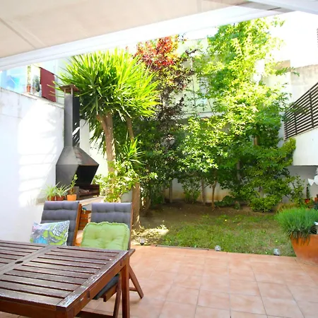 Apartment Acogedor Con Gran Patio-jardin, A 300m De La Playa De La Farella, Llanca. - Es-228-190 Llanca
